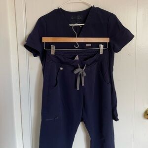 Figs scrub set- navy